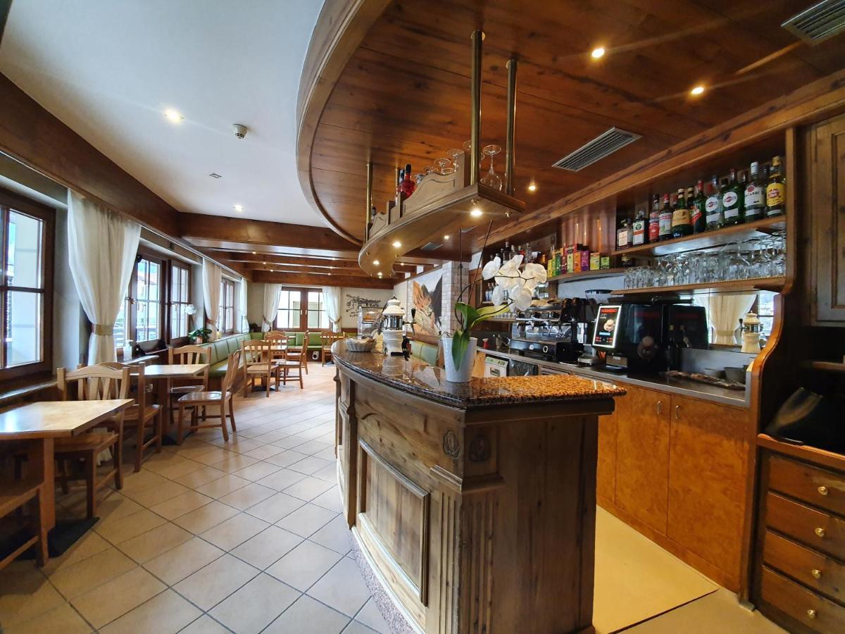 Hotel Pezzotti Pellizzano Dış mekan fotoğraf