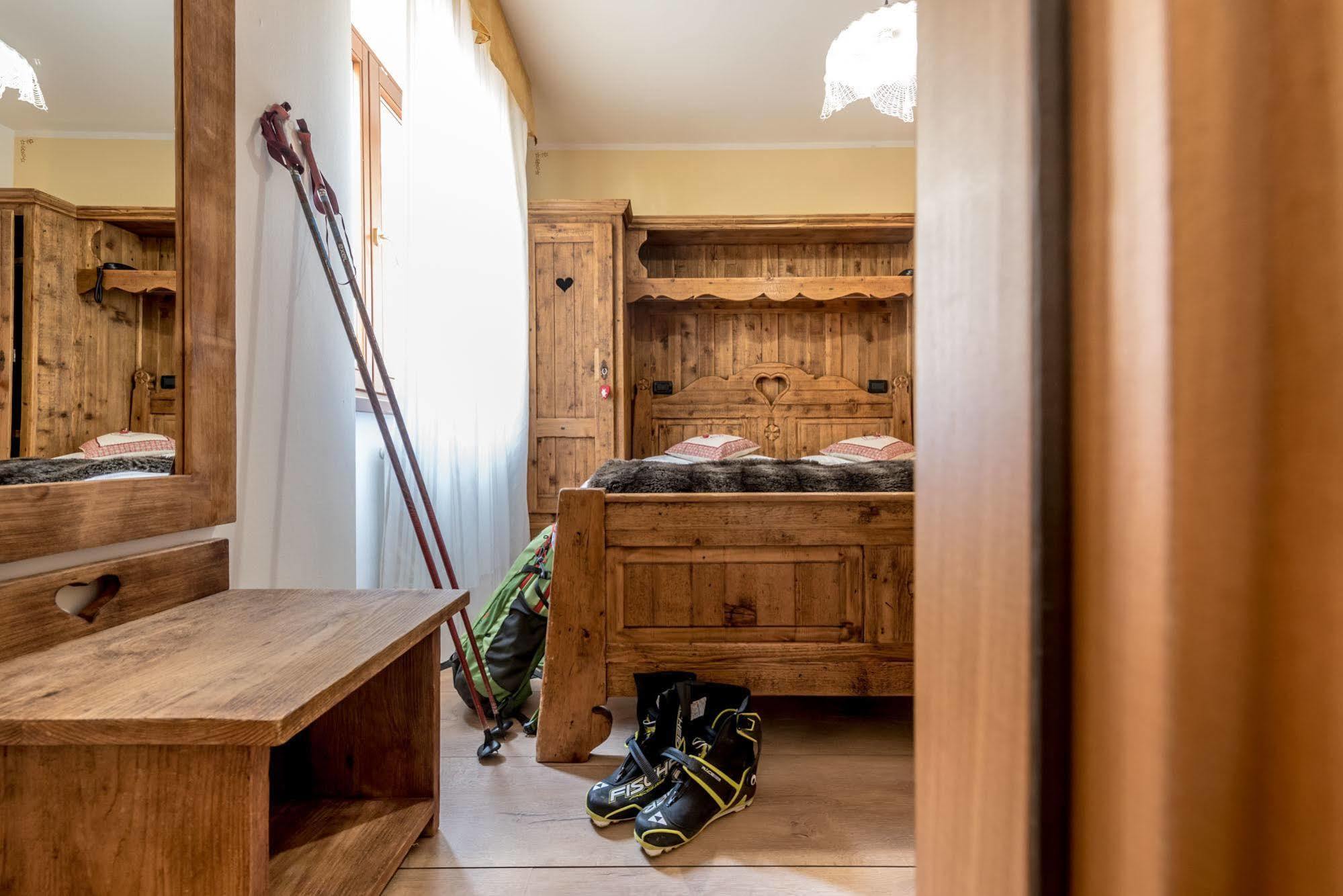 Hotel Pezzotti Pellizzano Dış mekan fotoğraf